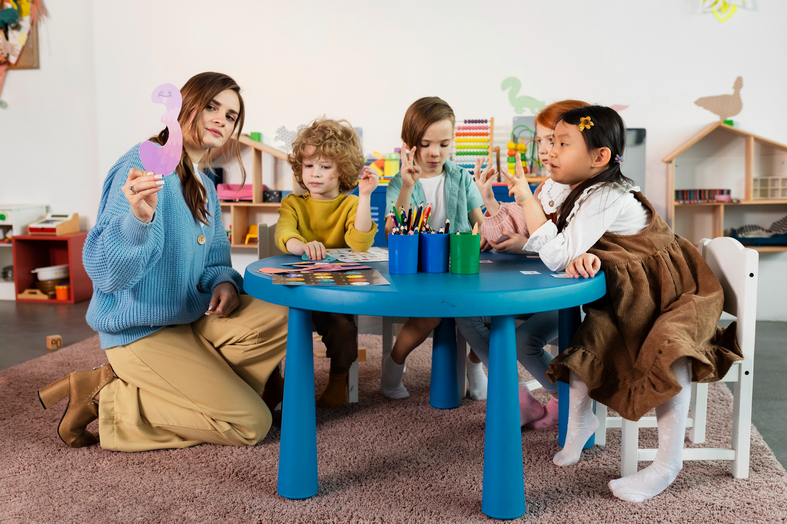 students in an arts class